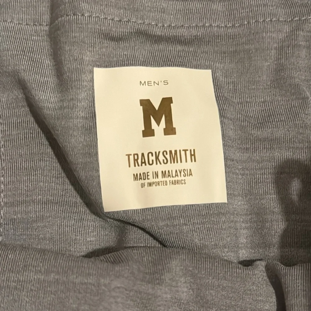 Tracksmith Tokyo Marathon Women’s  medium - Picture 2 of 3